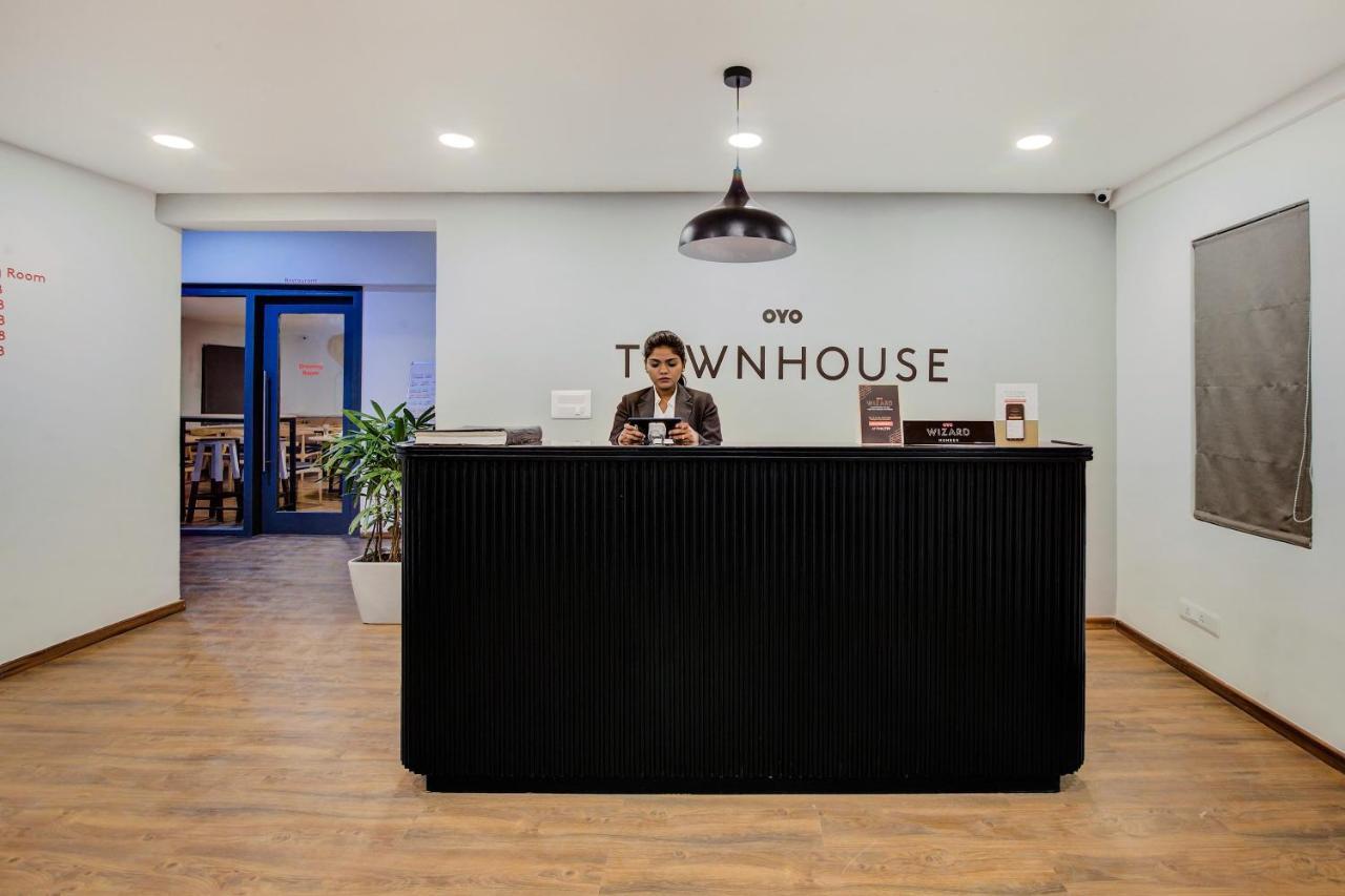 Super Townhouse 139 Ashiyana Smriti Upvan Near Emerald Mall Lucknow Bijnaur Eksteriør billede