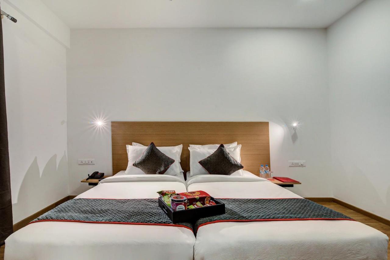 Super Townhouse 139 Ashiyana Smriti Upvan Near Emerald Mall Lucknow Bijnaur Eksteriør billede