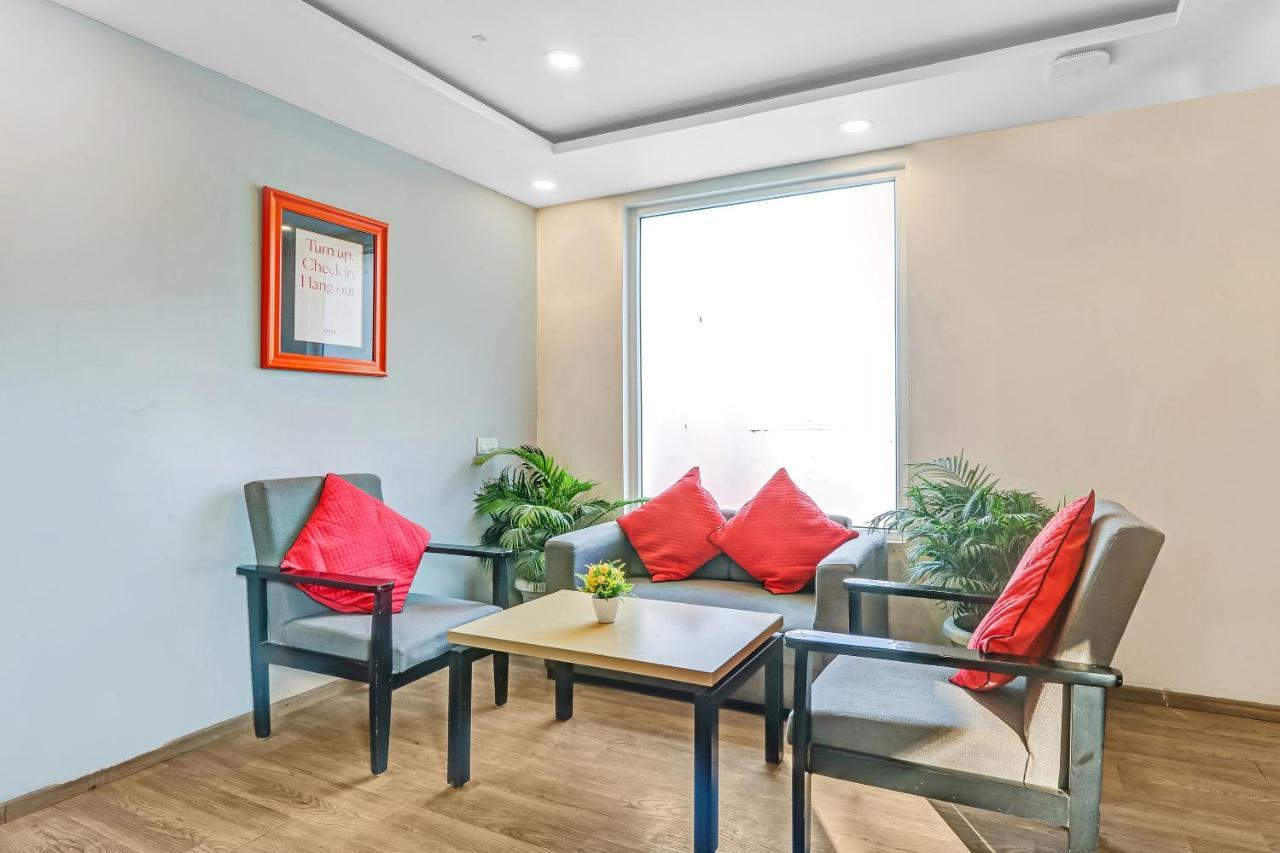 Super Townhouse 139 Ashiyana Smriti Upvan Near Emerald Mall Lucknow Bijnaur Eksteriør billede