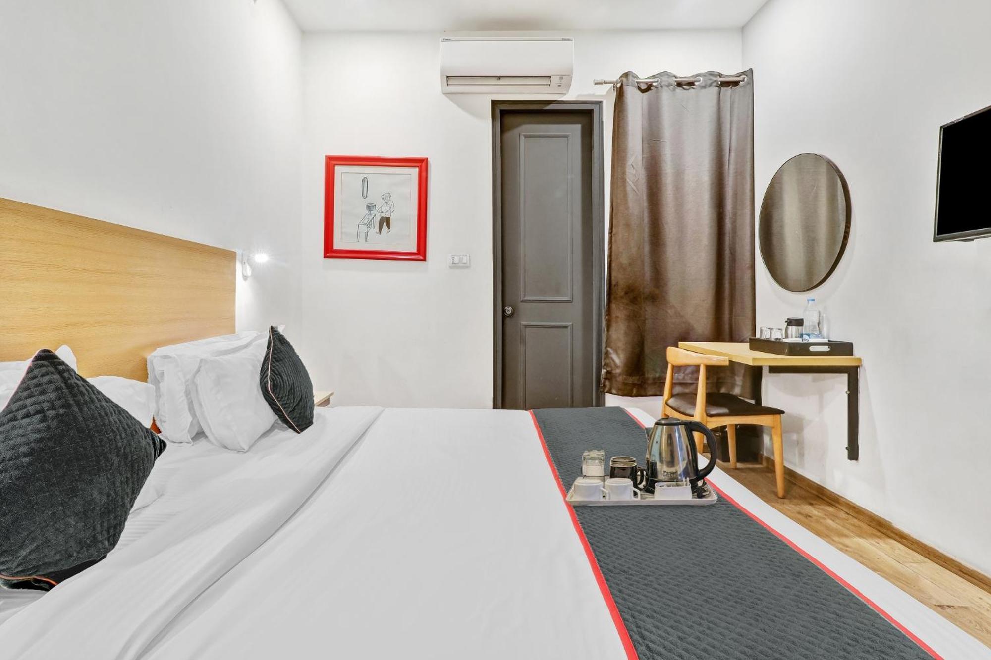 Super Townhouse 139 Ashiyana Smriti Upvan Near Emerald Mall Lucknow Bijnaur Eksteriør billede