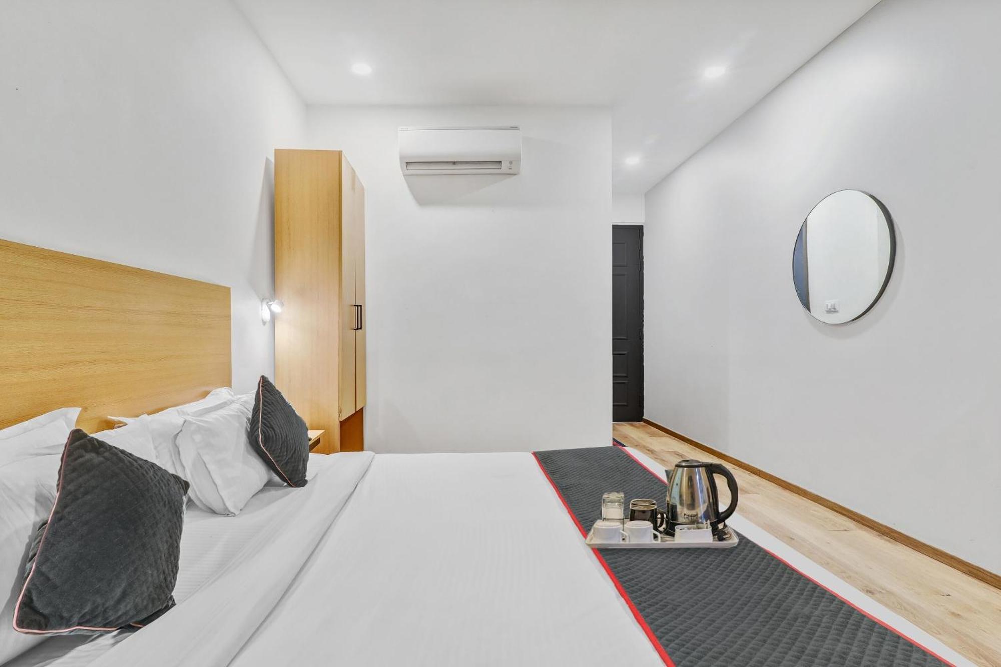 Super Townhouse 139 Ashiyana Smriti Upvan Near Emerald Mall Lucknow Bijnaur Eksteriør billede