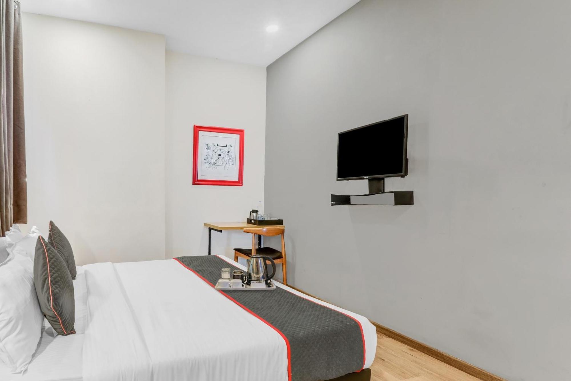 Super Townhouse 139 Ashiyana Smriti Upvan Near Emerald Mall Lucknow Bijnaur Eksteriør billede
