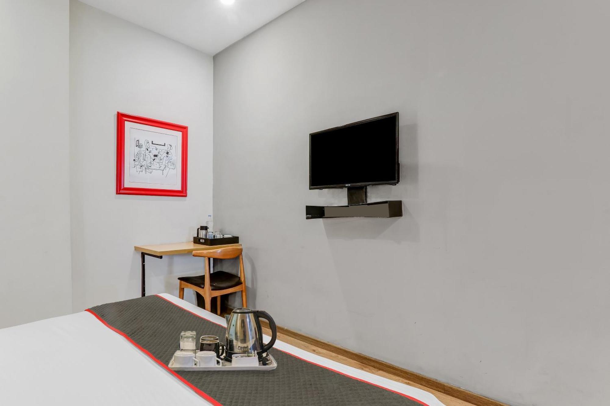 Super Townhouse 139 Ashiyana Smriti Upvan Near Emerald Mall Lucknow Bijnaur Eksteriør billede