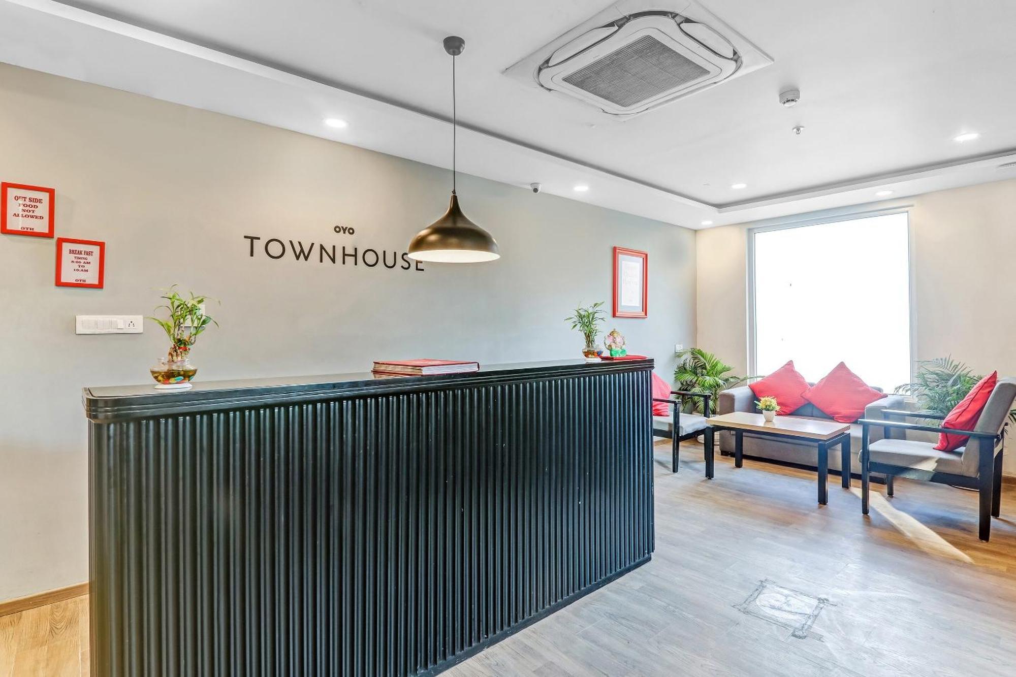 Super Townhouse 139 Ashiyana Smriti Upvan Near Emerald Mall Lucknow Bijnaur Eksteriør billede