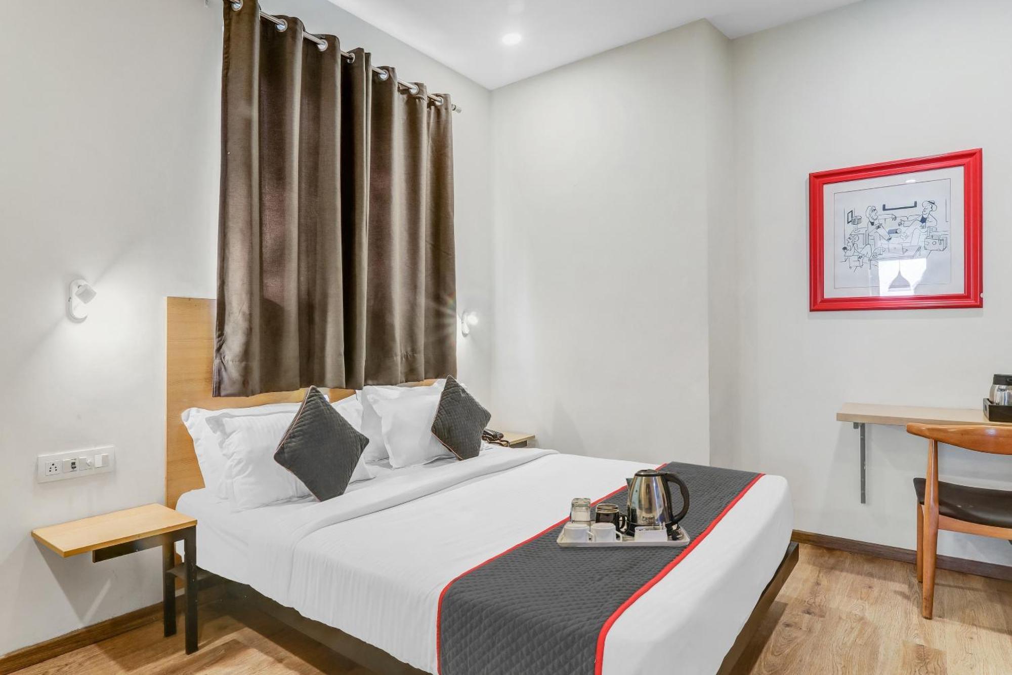 Super Townhouse 139 Ashiyana Smriti Upvan Near Emerald Mall Lucknow Bijnaur Eksteriør billede